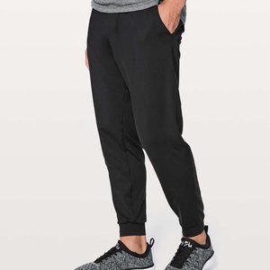 Lululemon Men's Fundamental Joggers S - Black